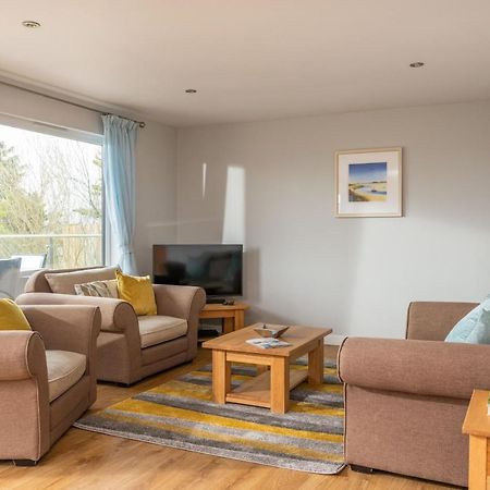 Trevone House With Hot Tub On Retallack Resort パドストウ エクステリア 写真
